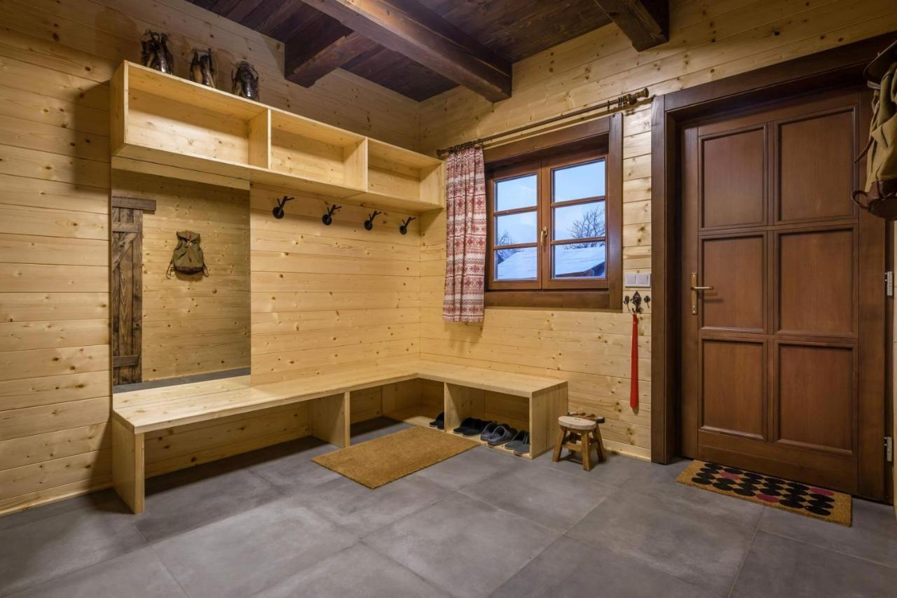Drevenica Emilka, 5 Min Restauracia, Z Terasy Vyhlad Na Kralovu Holu A Polomske Ocko, Gril, Ohnisko, Kotlik Villa Brezno Bagian luar foto