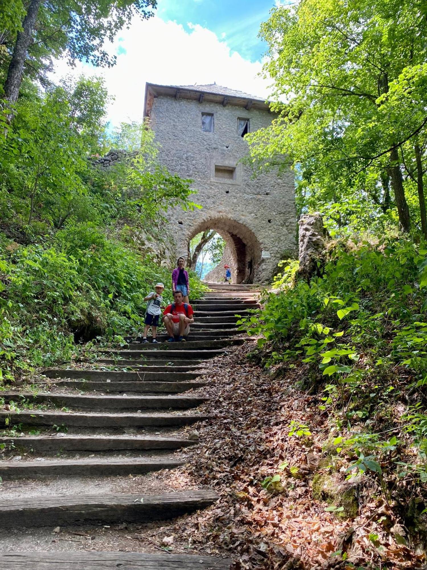 Drevenica Emilka, 5 Min Restauracia, Z Terasy Vyhlad Na Kralovu Holu A Polomske Ocko, Gril, Ohnisko, Kotlik Villa Brezno Bagian luar foto
